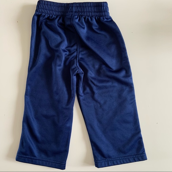 [BOGO ✨] Under Armour Pants 🏋️‍♂️ - Picture 3 of 4